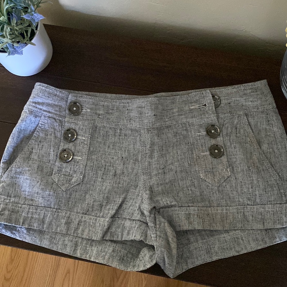Gray shorts! Express size 4.